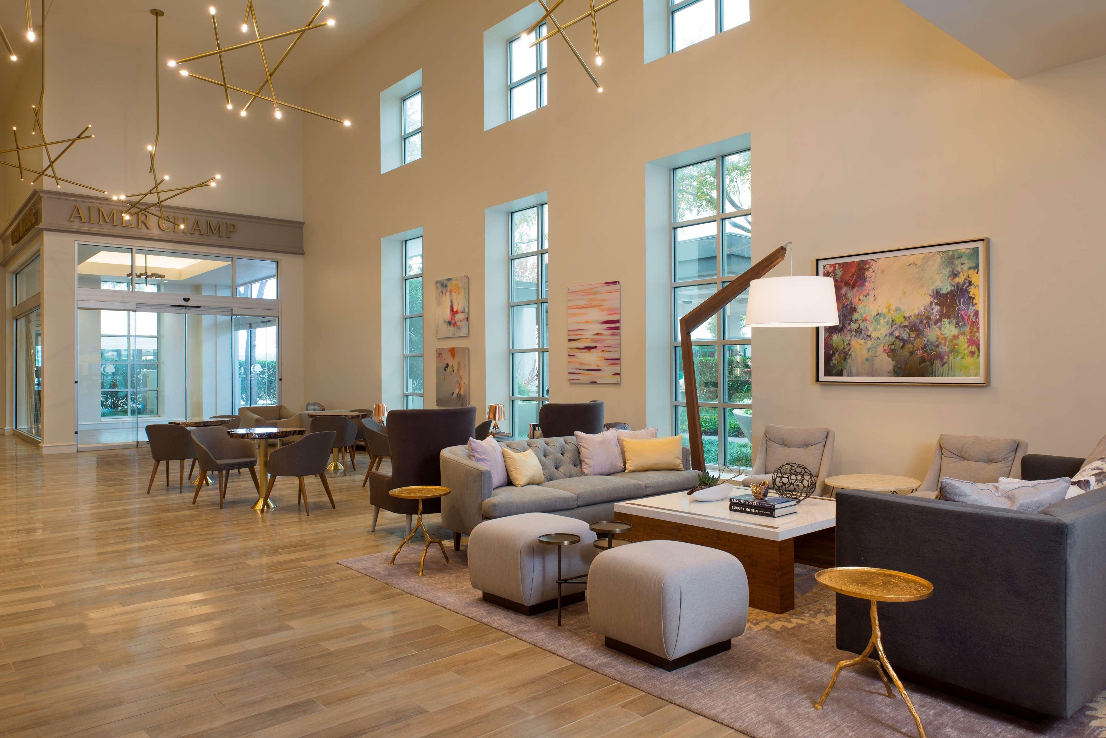 Doubletree By Hilton Hotel Dallas - Love Field Eksteriør bilde