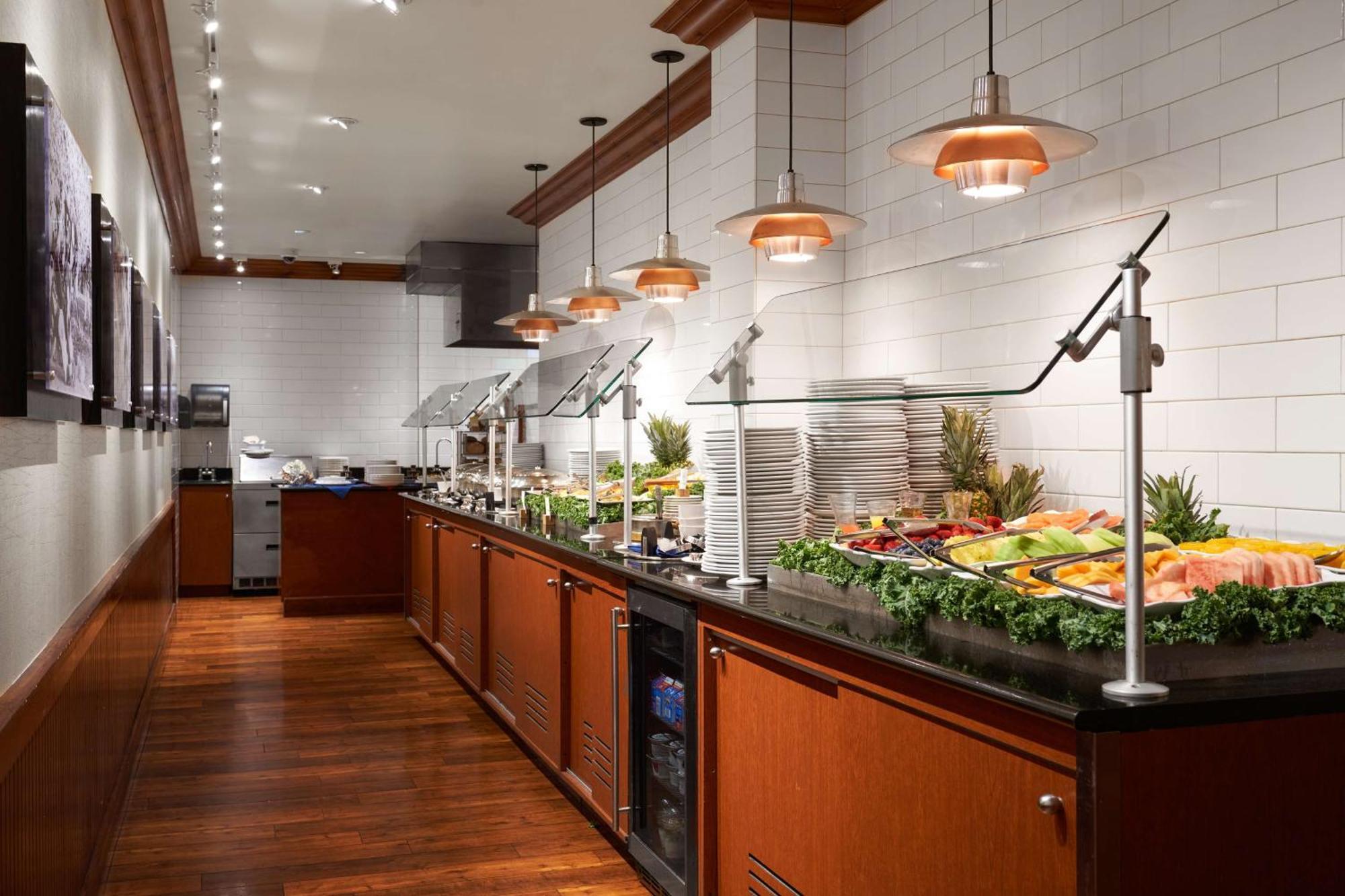 Doubletree By Hilton Hotel Dallas - Love Field Eksteriør bilde